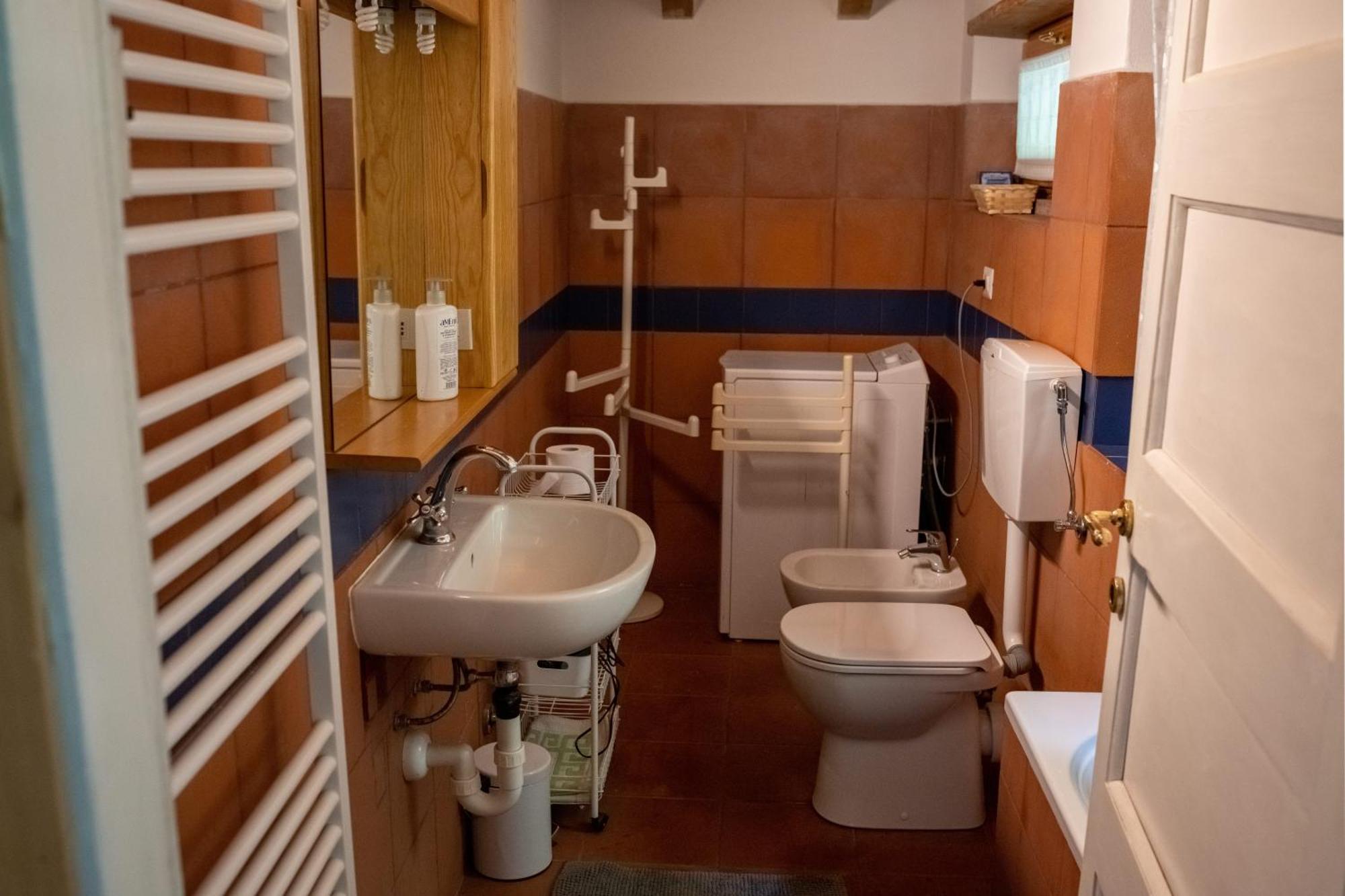 Апартаменты Casa Caravino Варенна Экстерьер фото